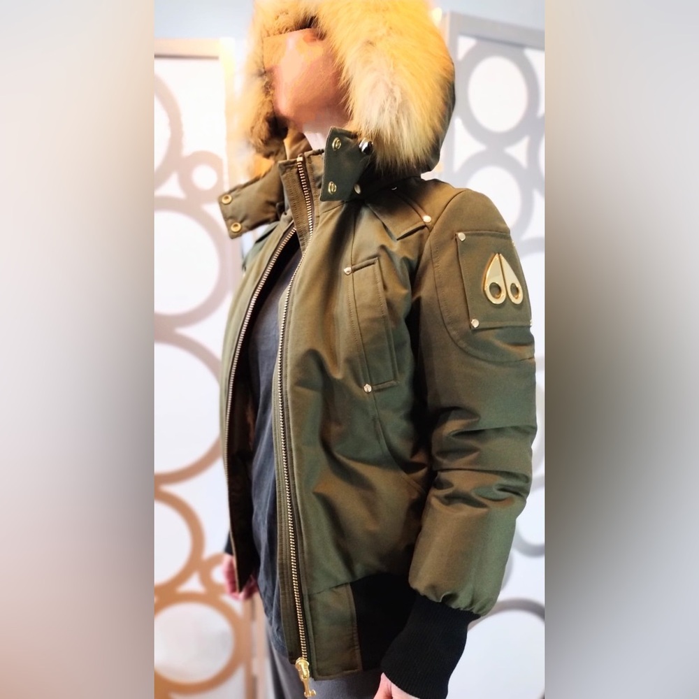 Brand new without tag Moose Knuckles women’s winter jacket, size medium